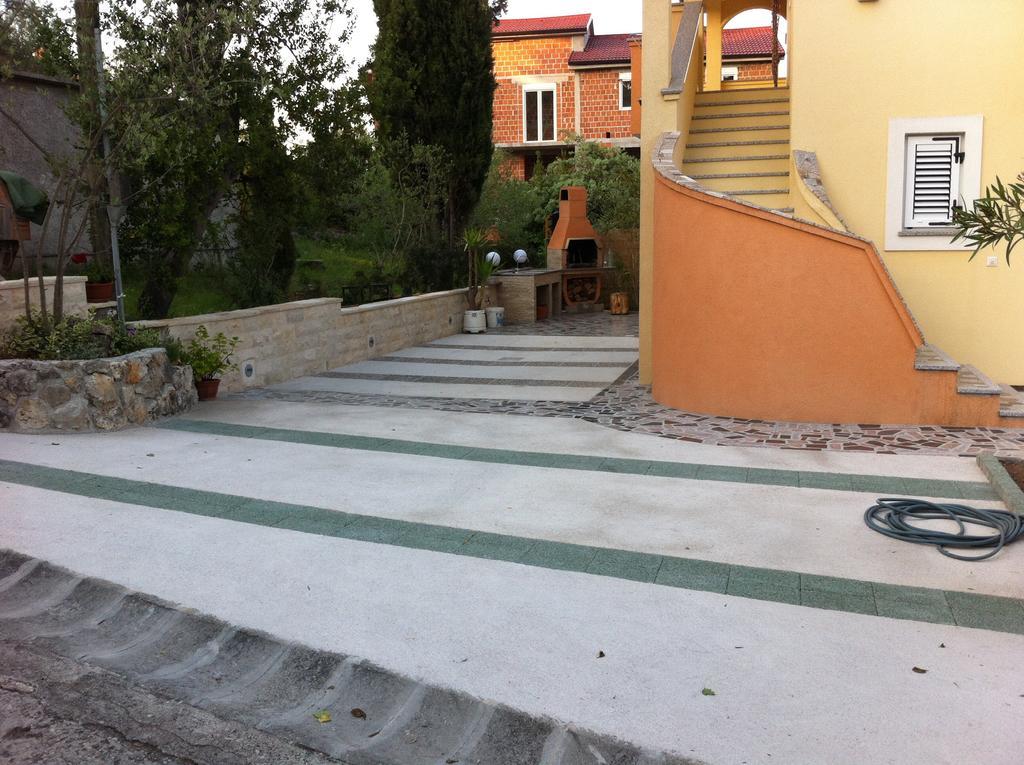 Apartments Prahovic Ždrelac エクステリア 写真