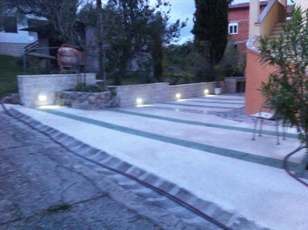 Apartments Prahovic Ždrelac エクステリア 写真