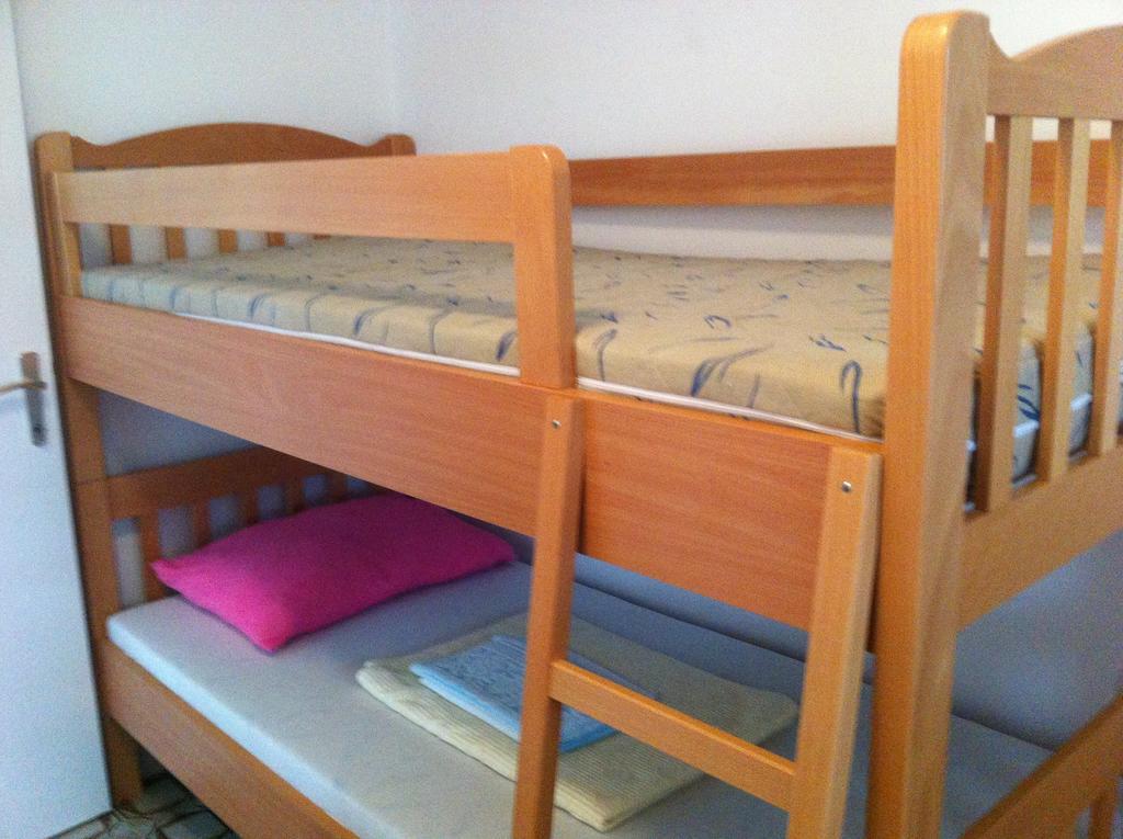 Apartments Prahovic Ždrelac エクステリア 写真