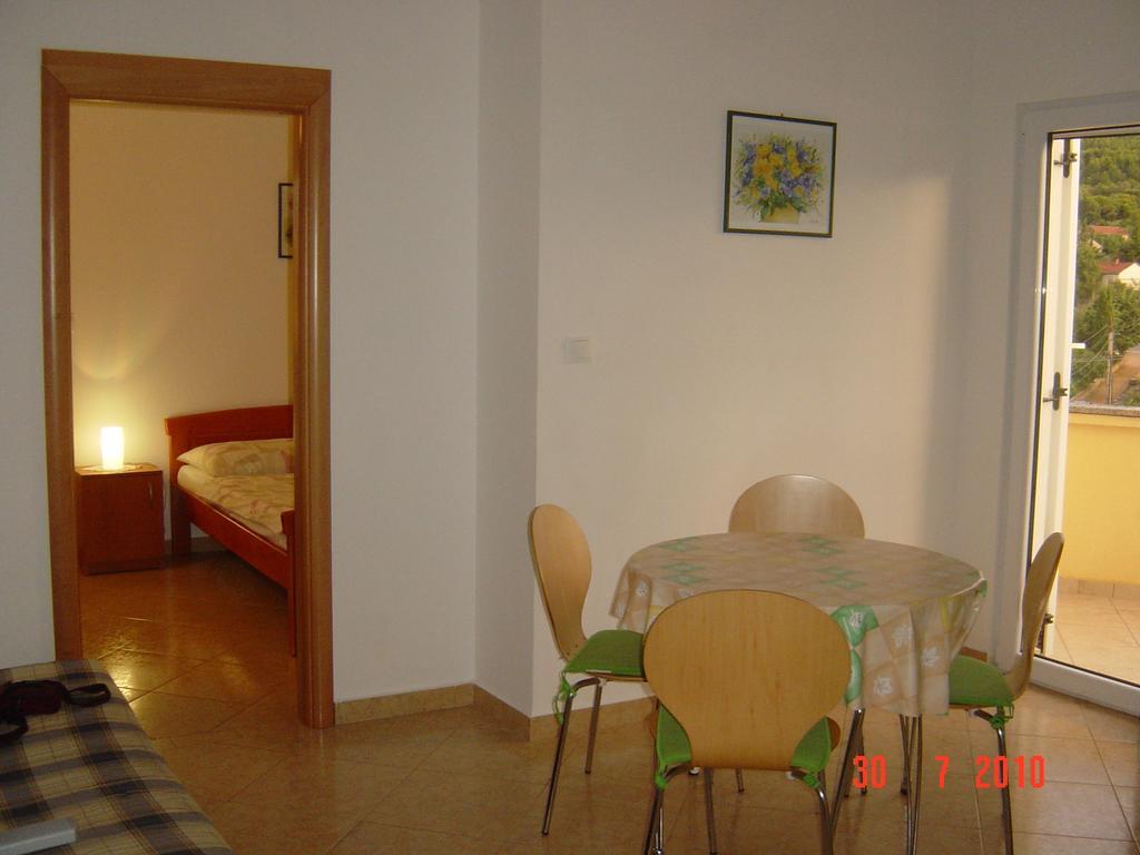 Apartments Prahovic Ždrelac エクステリア 写真